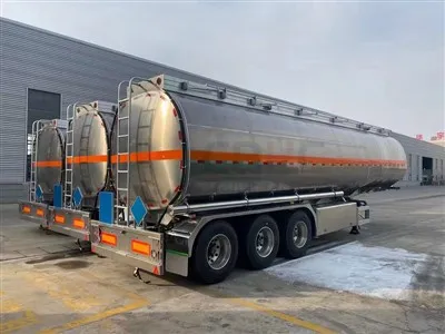 Remorque-citerne de carburant de 45 000 litres